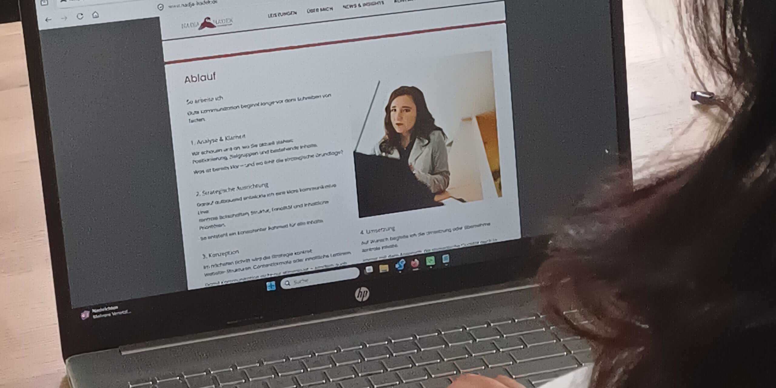 Nadja Hadek Website